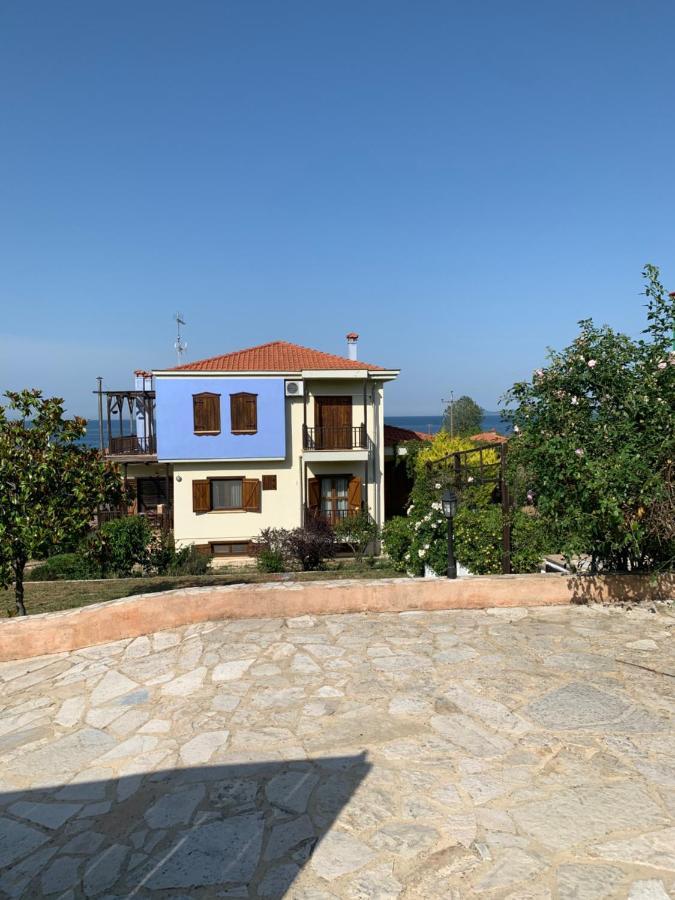 Guesthouse Kaliepia 伊里斯斯 外观 照片
