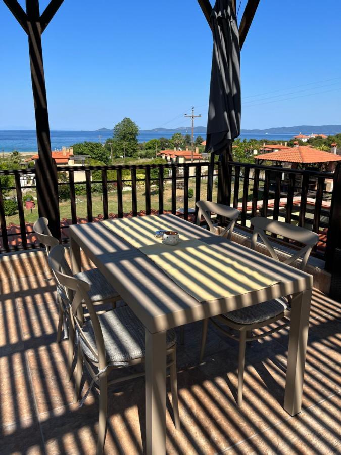Guesthouse Kaliepia 伊里斯斯 外观 照片
