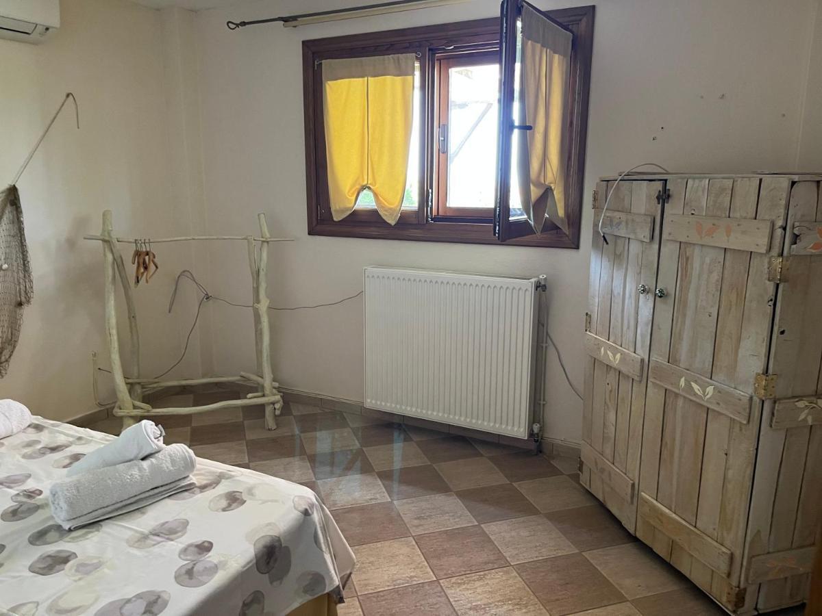 Guesthouse Kaliepia 伊里斯斯 外观 照片