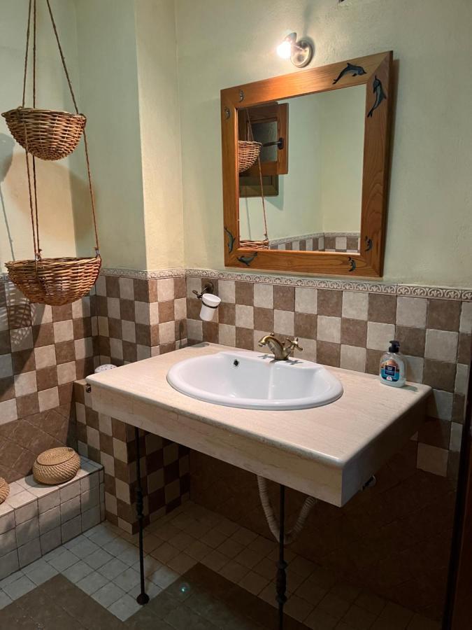 Guesthouse Kaliepia 伊里斯斯 外观 照片